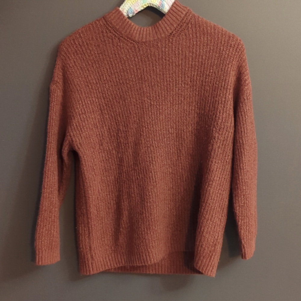 AE soft pullover